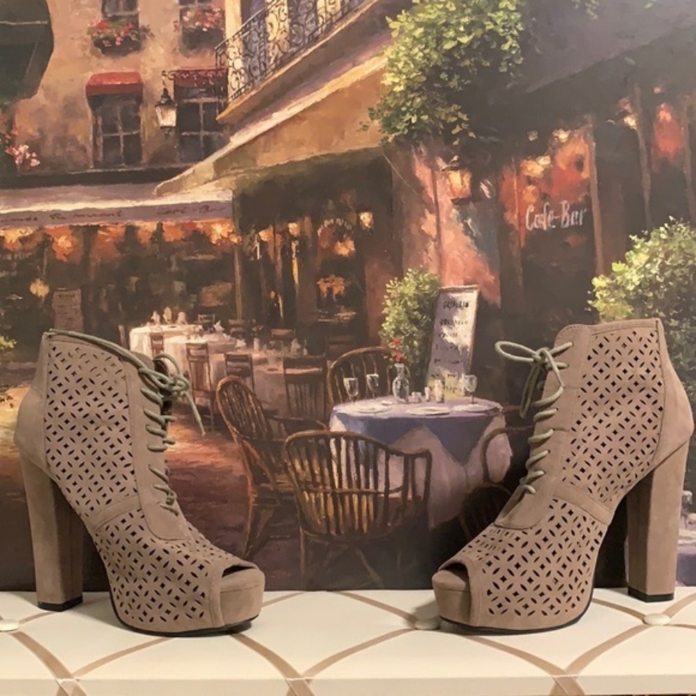 Tan Sueded high heel Booties